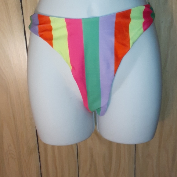 🆕 💞 SALE 🛍️ Summer 2 Piece Bathing Suit - Picture 2 of 7